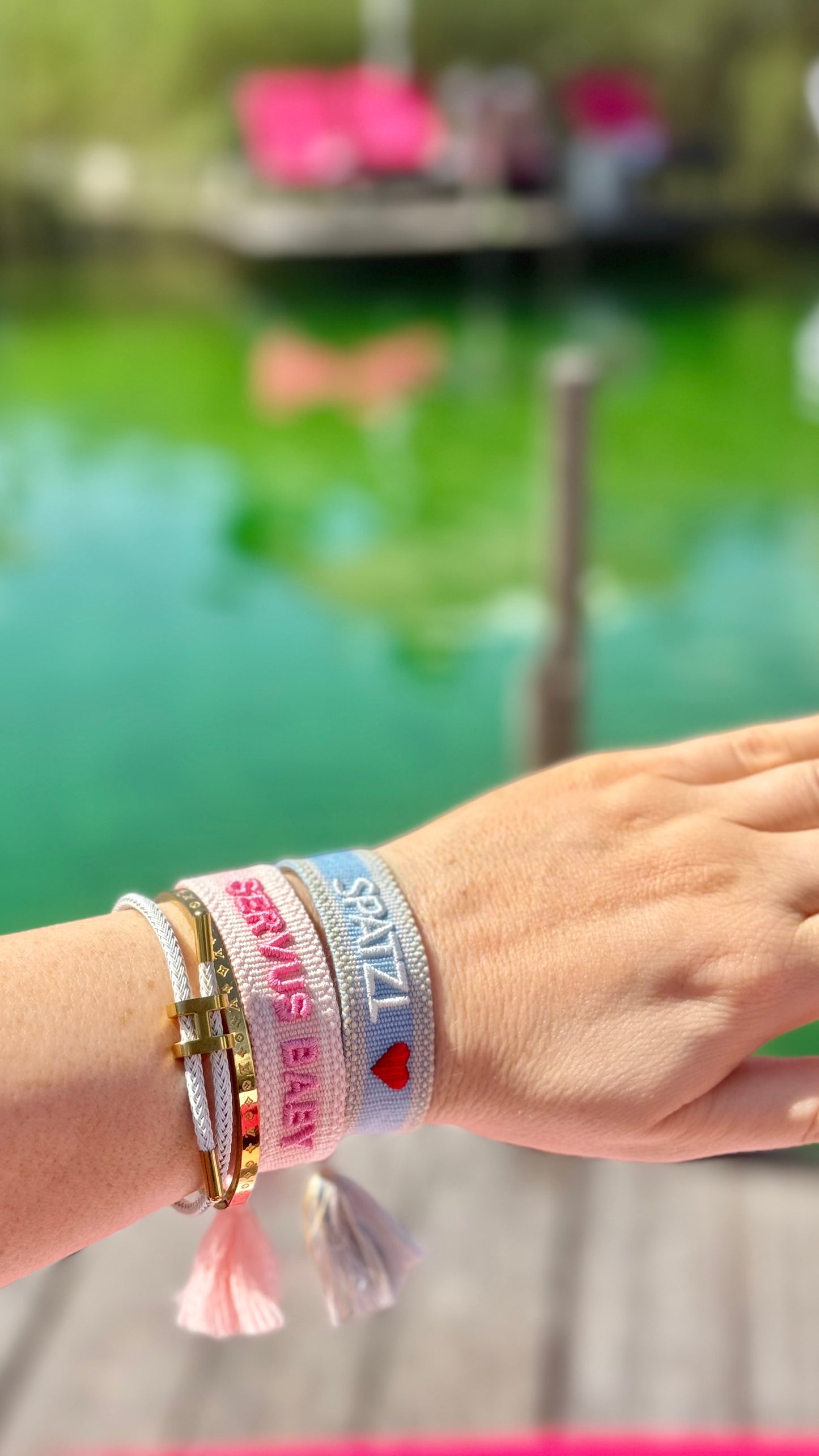 „SPATZL“ Statement Armband blau