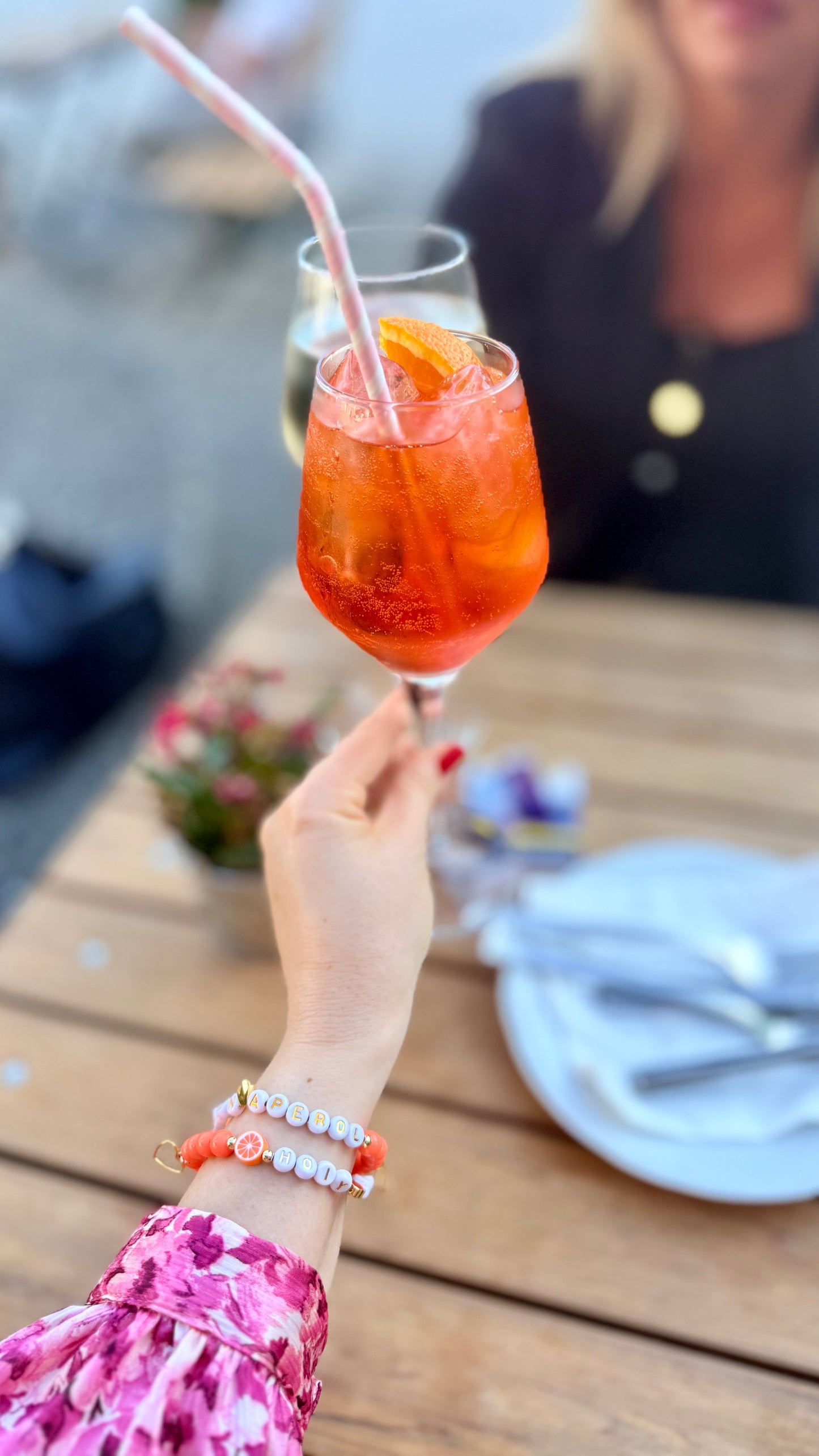 Queen Aperol Statement Armband